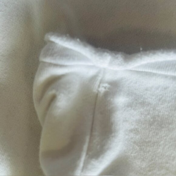 DKNY Ladies Top Medium White Logo Raw Hems read - Picture 6 of 7